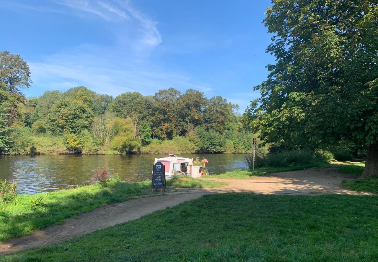 Riverside Lodge - Quaint Victorian Home By The River York Buitenkant foto