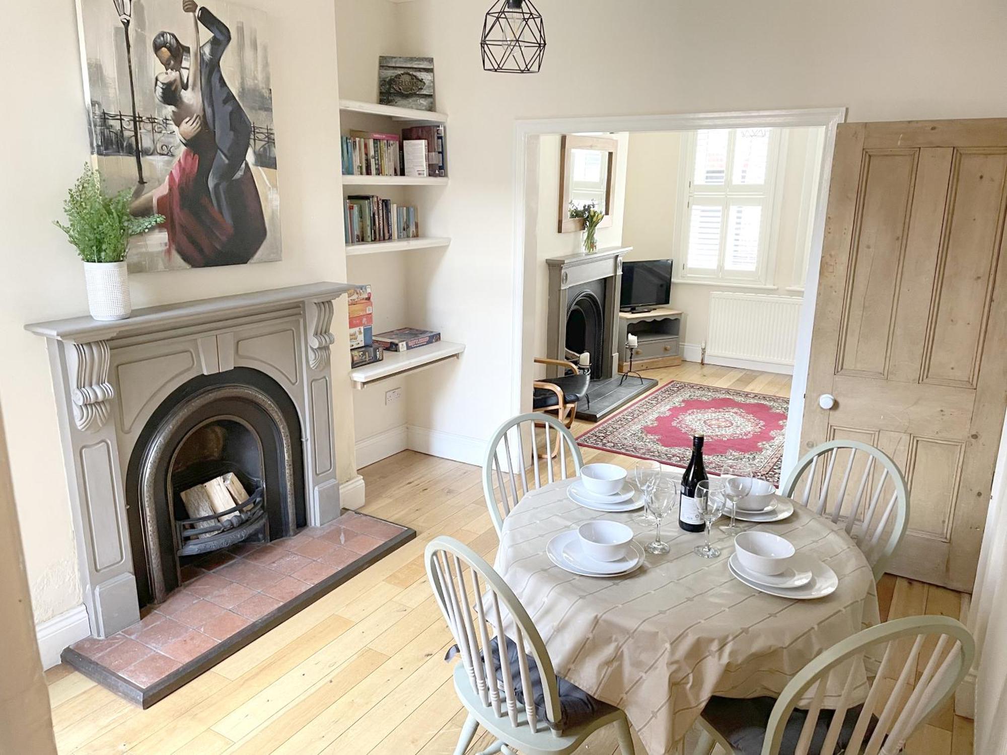 Riverside Lodge - Quaint Victorian Home By The River York Buitenkant foto